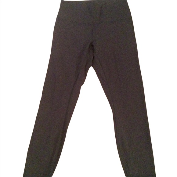 LULULEMON leggings.perfect condition. Comes with tote bag. - Picture 3 of 5